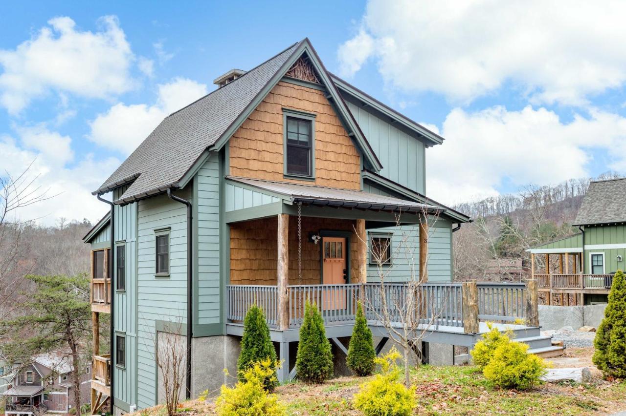 Cullowhee Home With Game Room, Wraparound Decks Exterior foto