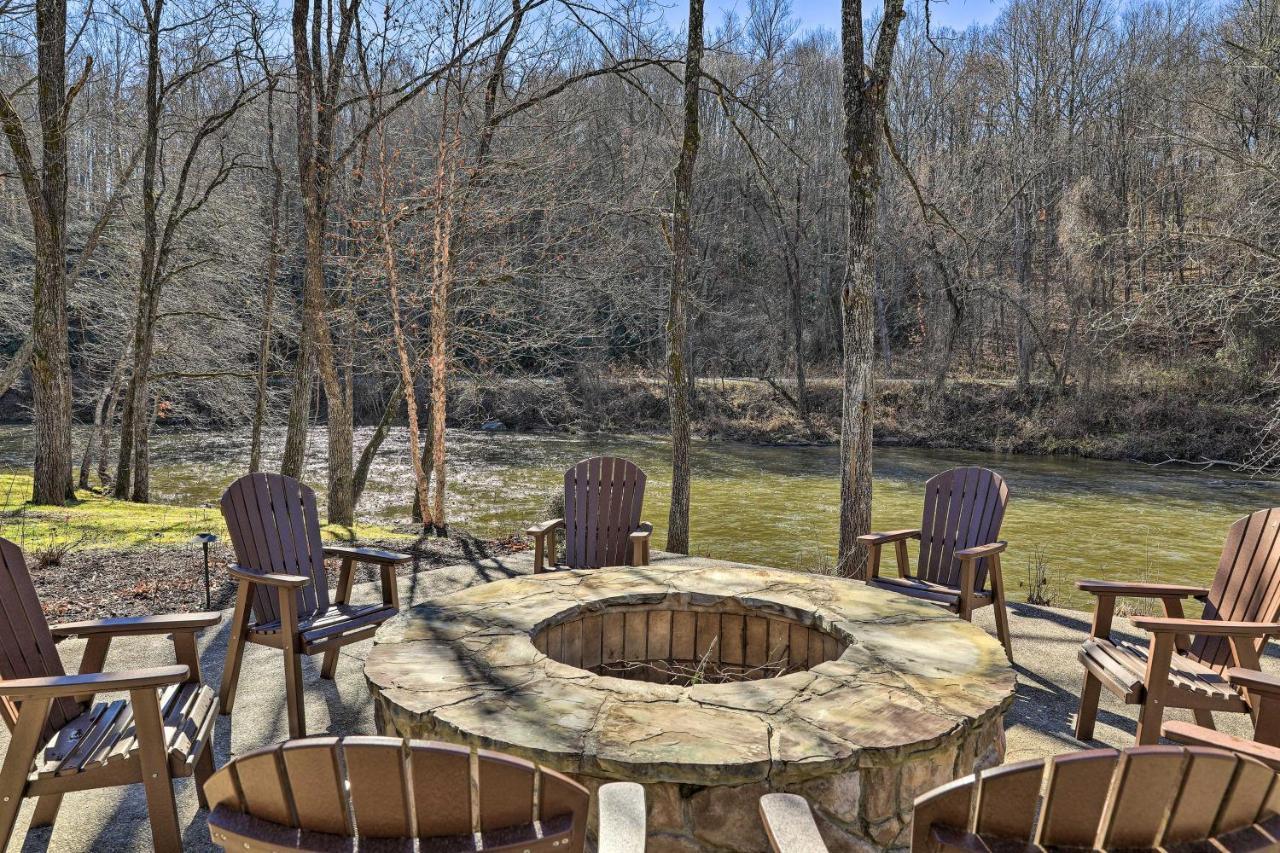 Cullowhee Home With Game Room, Wraparound Decks Exterior foto